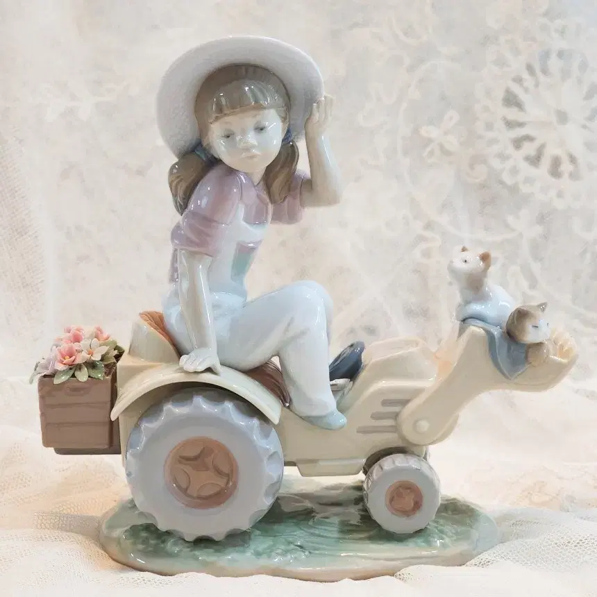 LLADRO 스페인 야드로 #6564 WANT A LIFT 고양이 소녀